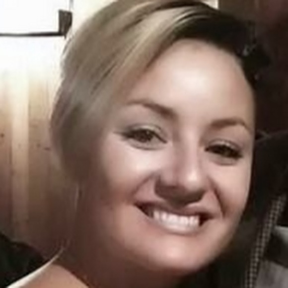 Meet your Posher, Allison - Picture 1 of 1